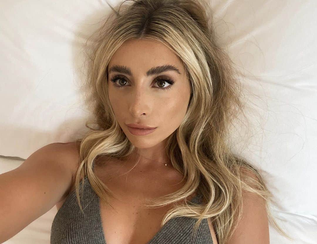 Lauren Elizabethのインスタグラム：「coming sooooon 🥰 @laurenelizabethcollection on @la_collective」