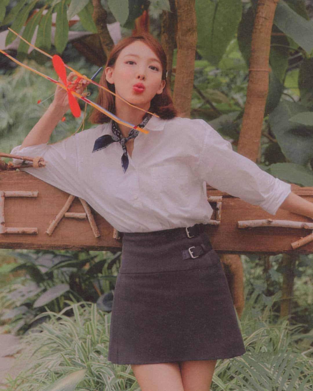 ナヨンさんのインスタグラム写真 - (ナヨンInstagram)「♪ twicezine © njmsjmdct2 ↬#Nayeon #TWICE #나연 #트와이스 ♡」10月25日 10時59分 - twnayeon