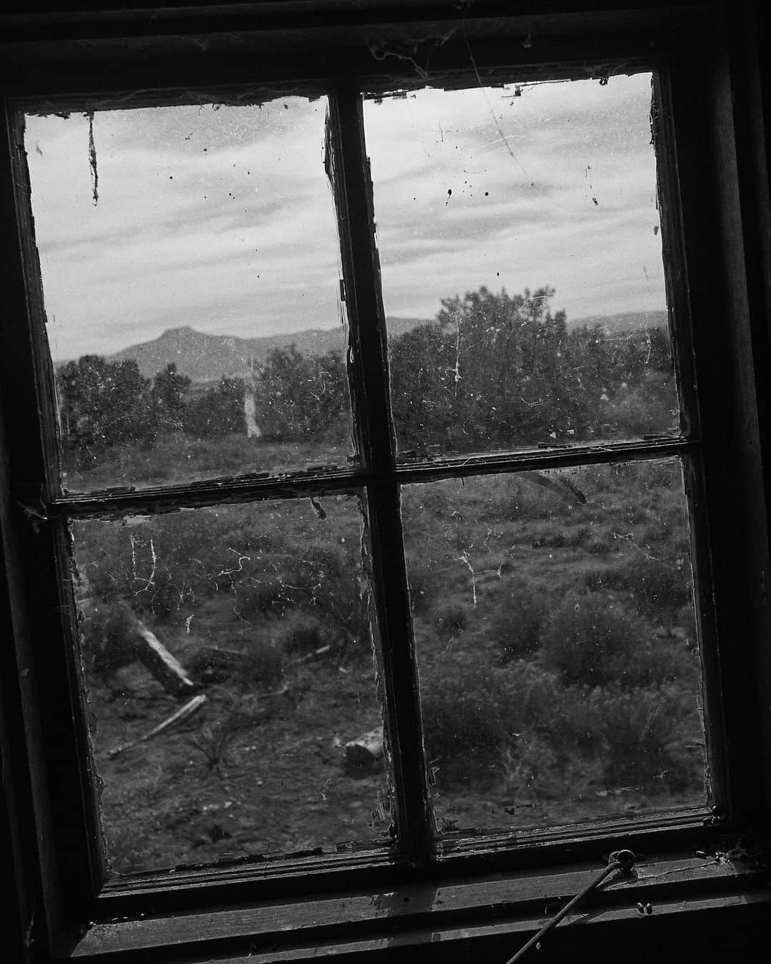 ピーター・リンドバーグさんのインスタグラム写真 - (ピーター・リンドバーグInstagram)「Ghost Ranch, New Mexico, USA, 2011 #LindberghStories」10月25日 2時33分 - therealpeterlindbergh