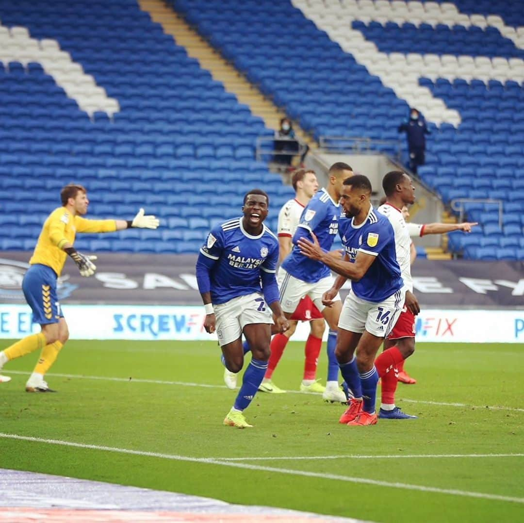 セイ・オジョのインスタグラム：「Looted up! ⚽️ 3pts next game 🤞🏾」