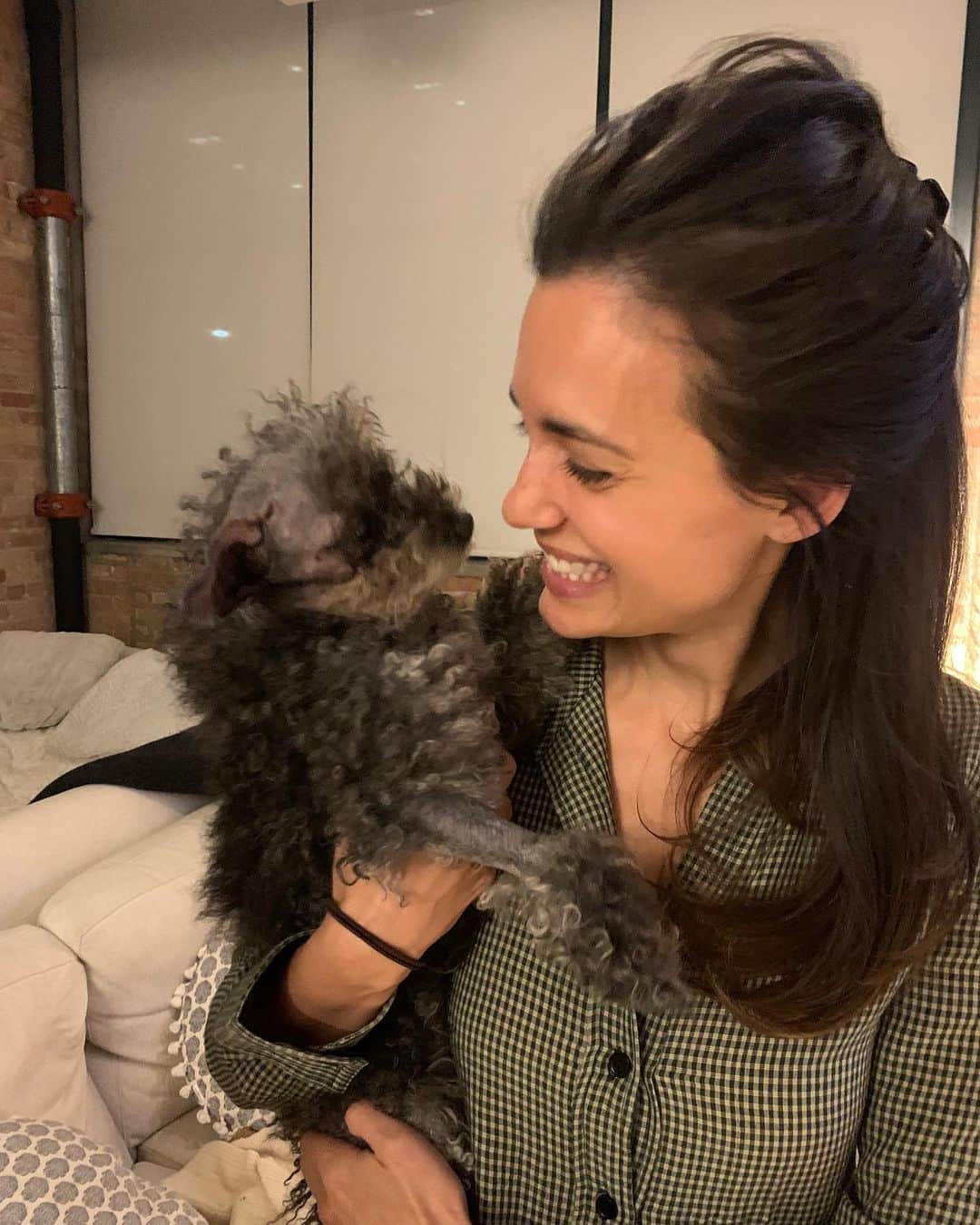 トーレイ・デヴィートのインスタグラム：「This picture captures me and Twigs perfectly. This sweet girl has filled my heart and home with more love than I could have imagined. 💕   ••••  When I first met twigs she had horrible ear infections. I’ve been to many, many vets to find any solution to give this precious angel some comfort, only to find that unfortunately, her ears were in a place of no return. So surgery it had to be!  We were all very worried she wouldn’t make it through, but this little warrior did and is doing so well!  I could not be more grateful that my girl is back home to enjoy more days to come. Love you Twigs girl!   ••••   #AdootDontShop #WhoRescuedWho #Love」