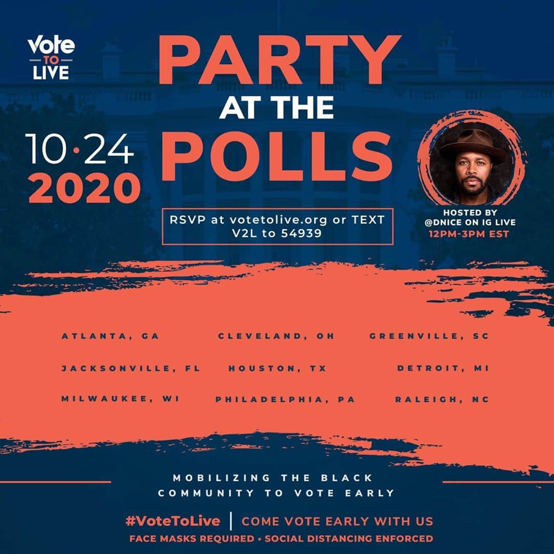 Kelly McCrearyさんのインスタグラム写真 - (Kelly McCrearyInstagram)「It’s #EarlyVotingDay!!! Folks are turning out for their communities, for themselves—for democracy!! I’d say that’s a good reason to throw a #PartyAtThePolls!!!」10月25日 4時21分 - seekellymccreary