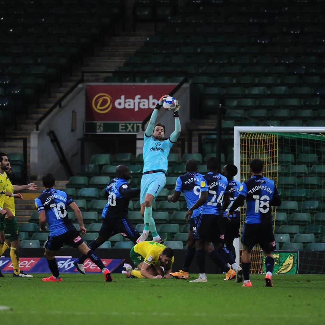 ティム・クルルのインスタグラム：「Super Mario at it again..  3 wins in a row. 💪🏻🔰#nevergiveup #otbc #lastminute」