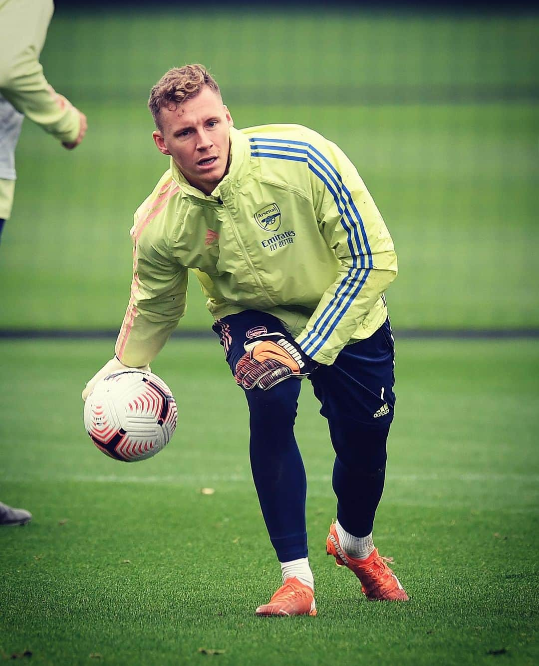 アーセナルFCさんのインスタグラム写真 - (アーセナルFCInstagram)「Swipe ⏪ for more training pics⁠⠀ ⁠⠀ #Arsenal #training #ARSLEI #EPL #premierleague #COYG #Arteta #Gabriel #Chambers #Tierney #Leno #Xhaka #Willian #Martinelli #Aubameyang」10月25日 4時35分 - arsenal