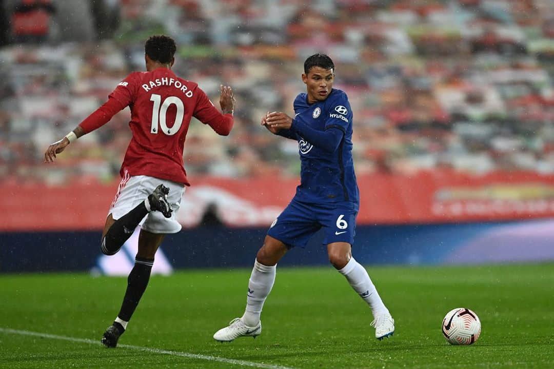 チアゴ・シルヴァさんのインスタグラム写真 - (チアゴ・シルヴァInstagram)「🇬🇧 A tough game as we played against a great opponent, but the fighting spirit of our team @chelseafc was really good!! Now it’s time to rest and move forward, all together.  🇧🇷 Jogo muito difícil, jogamos contra um grande adversário, mas o espírito de luta da equipe @chelseafc foi muito bom!! Agora é descansar e seguir em frente, todos juntos. 🇫🇷 Match très difficile, nous avons joué contre un grand adversaire, mais l’esprit guerrier de l’équipe du @chelseafc a été très bon !! Après le match c’est le moment de se reposer et d’aller de l’avant, tous ensemble.  • • • #OhhThiagoSilva #CFC #Chelsea #ThiagoSilva #FamiliaSilva #ChelseaFC #London #LondonCalling #Londres #UnitedKingdom #England #Inglaterra #ThiagoIsBlue #WeAreBlue #ChelseaFans #BluesForever #cfcfans #chelseafootballclub #Chelseafcfans #washyourhands #lavezvouslesmains #LaveAsMaos #StopCorona #CoronaOut #StopCovid #ChelseaXManchesterUnited #OldTrafford #oldtraffordstadium」10月25日 5時17分 - thiagosilva