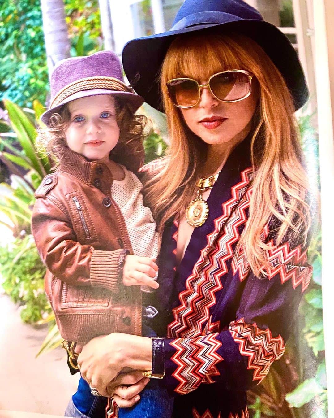 レイチェル・ゾーのインスタグラム：「Me and baby #Sky on his 2nd #birthday feeling extra nostalgic today...holding on tight ❤️ XoRZ」