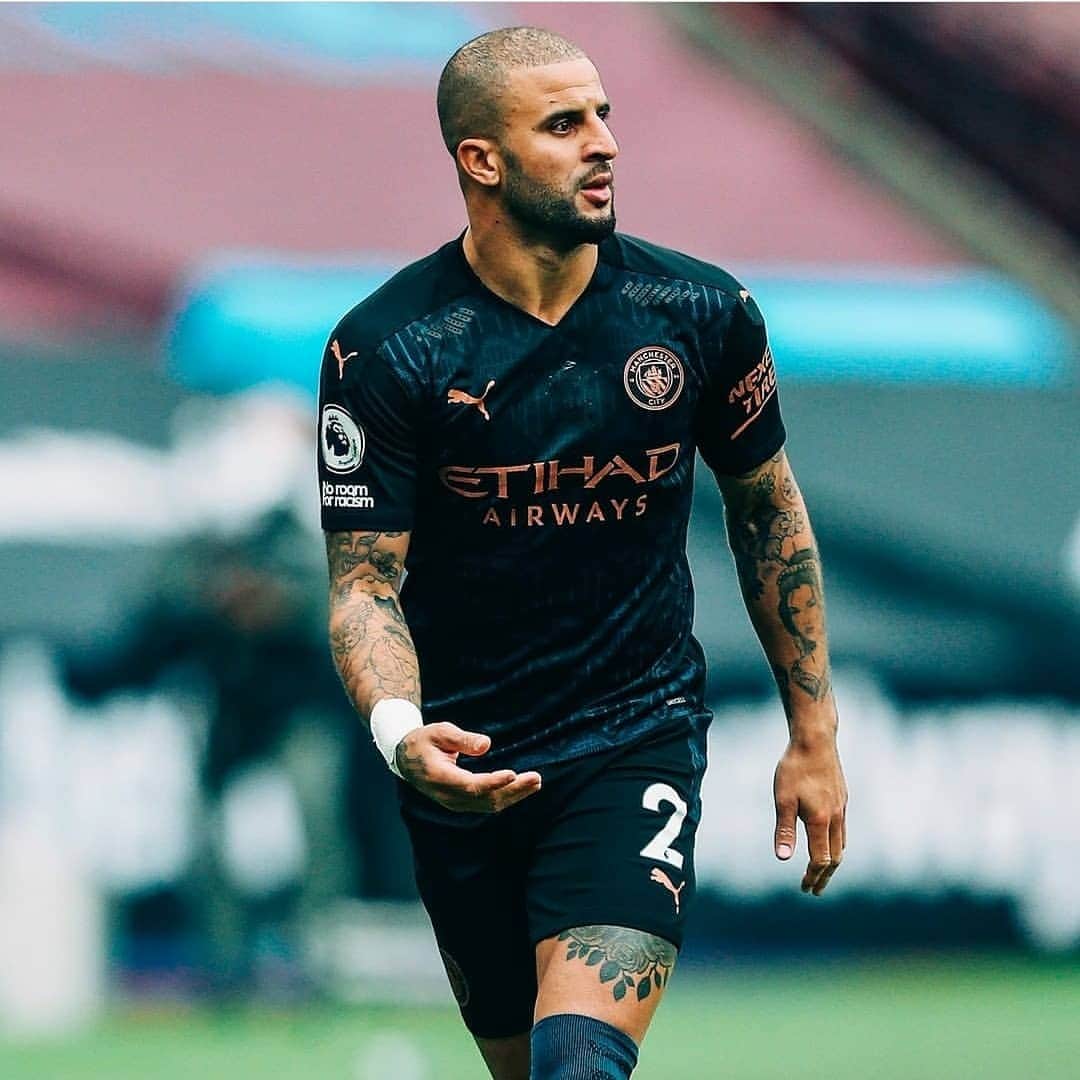 のインスタグラム：「150th appearance 💙💙💙」