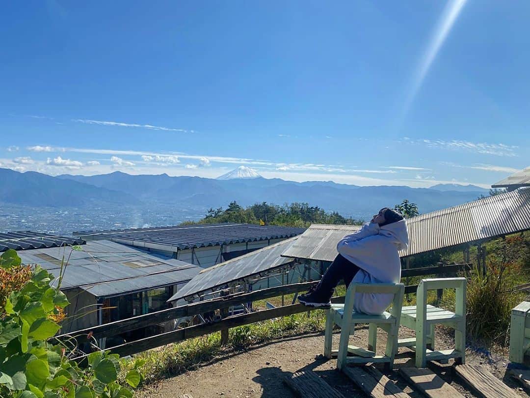 DJ mariennuのインスタグラム：「自然界とは壮大な原点🗻 #日本　#🇯🇵 #japan #山梨　#自然」