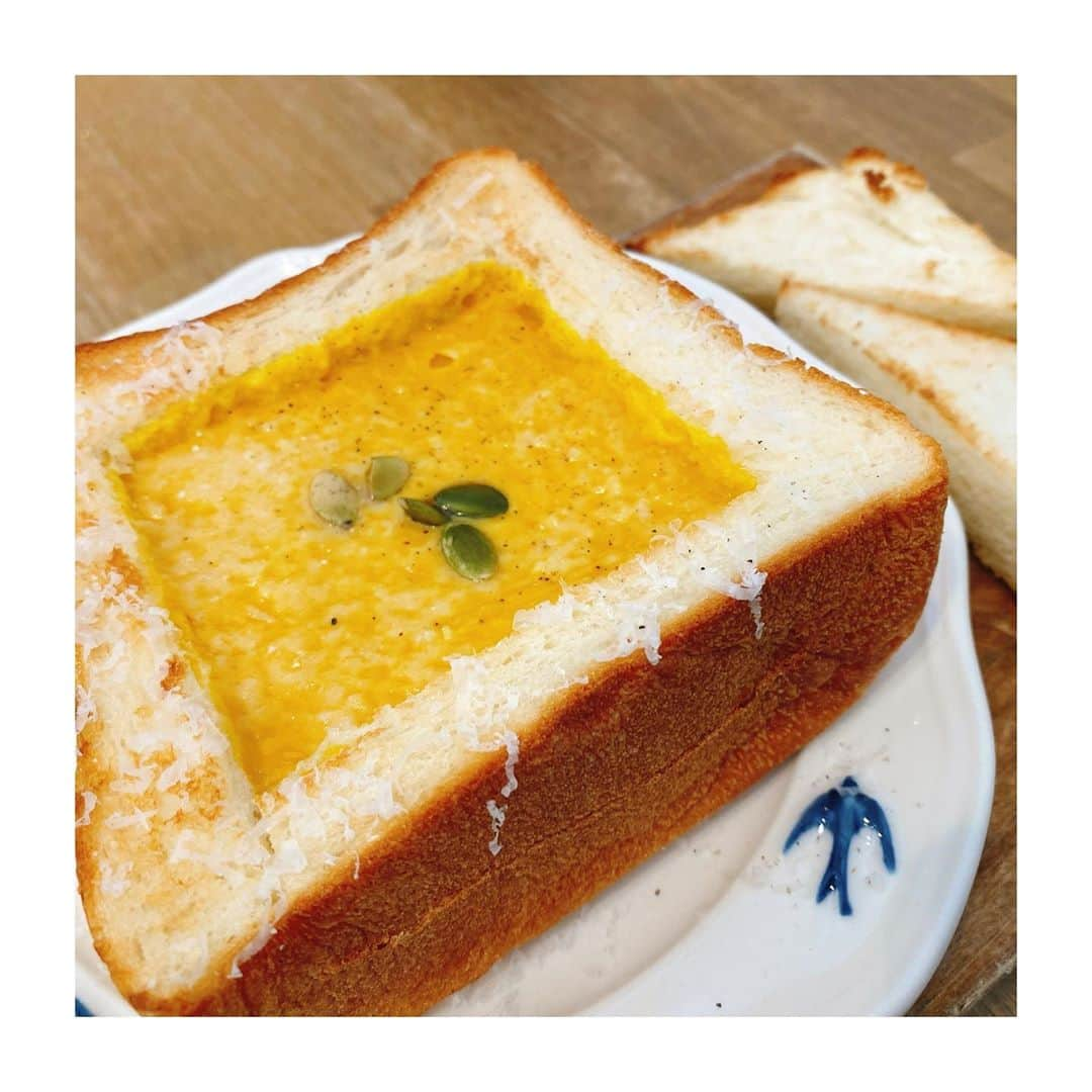 竹内彩姫さんのインスタグラム写真 - (竹内彩姫Instagram)「#SKEモーニング部 遂に始動🍞☀  #つばめパン #つばめパンandmilk #モーニング部 #愛知モーニング #愛知カフェ #名古屋カフェ #Cafe #カフェ巡り #カフェ巡り好きな人と繋がりたい #小倉トースト#厚切りパンプキントースト #オムレツサンド」10月25日 20時46分 - takeuchisaki_1124