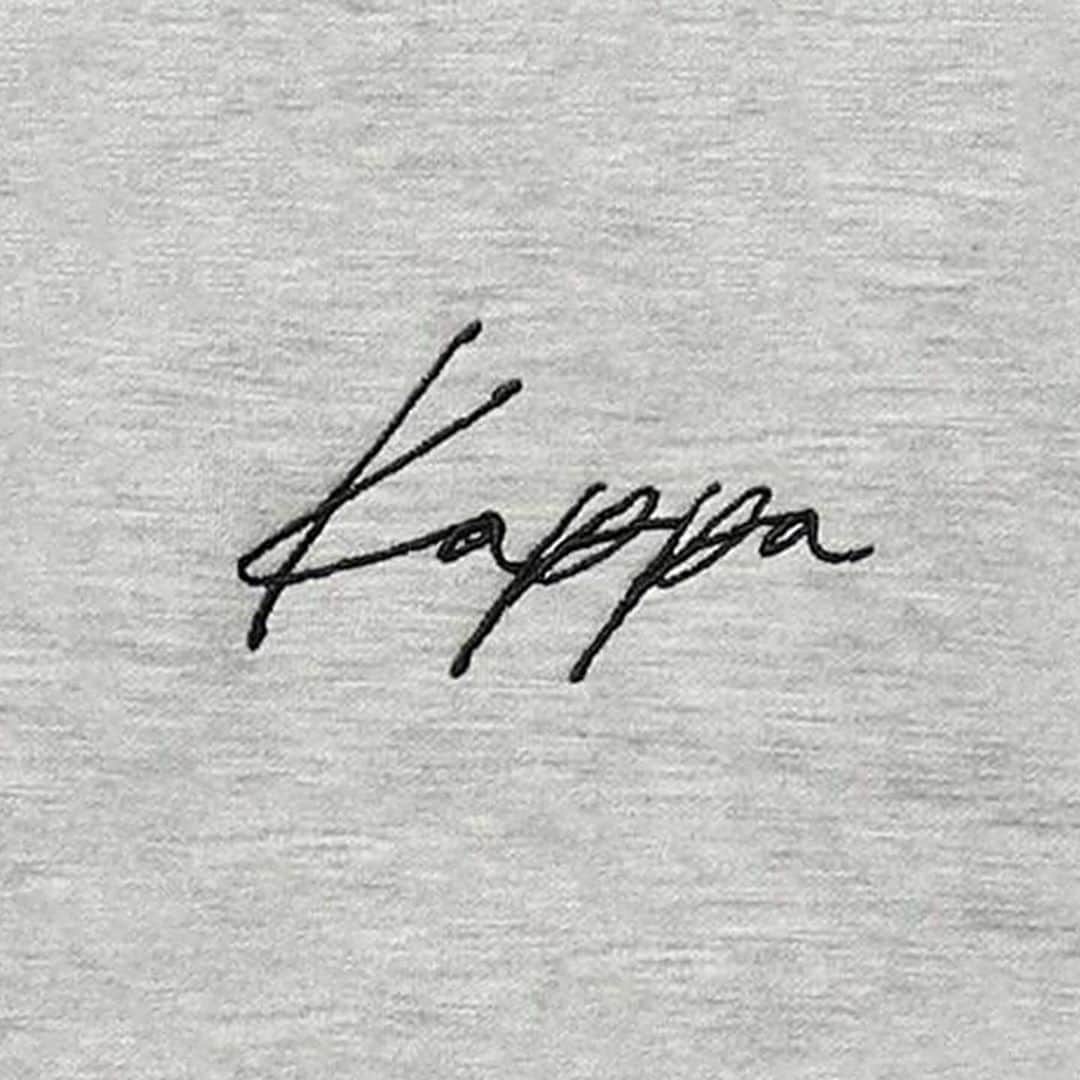 tk.TAKEO KIKUCHIさんのインスタグラム写真 - (tk.TAKEO KIKUCHIInstagram)「<NEWS>﻿ 毎シーズン人気の「Kappa」との別注アイテムがWEB限定で登場！秋冬の新作はパーカーとスウェットパンツ。「Kappa」のロゴを刺繍で表現したシンプルなデザイン。1枚で着ても様になるきれいめカジュアルコーデを楽しめます。﻿ ﻿ 詳しくは @tk.takeokikuchi_official ﻿ からオフィシャルサイトをチェック！﻿ ﻿ #tkTAKEOKIKUCHI #tk #takeokikuchi #WORLD #2020  #newarrival #japan #tokyo #fashion #mensfashion  #ootd  #ティーケータケオキクチ #タケオキクチ #ワールド #ファッション #メンズファッション #メンズコーデ  #秋コーデ #スポーツ #パーカー #kappa #別注」10月25日 19時24分 - tk.takeokikuchi_official