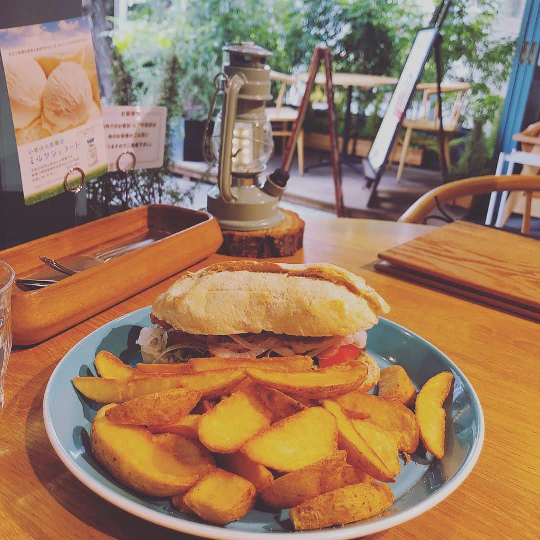 山下聖良のグルメインスタ