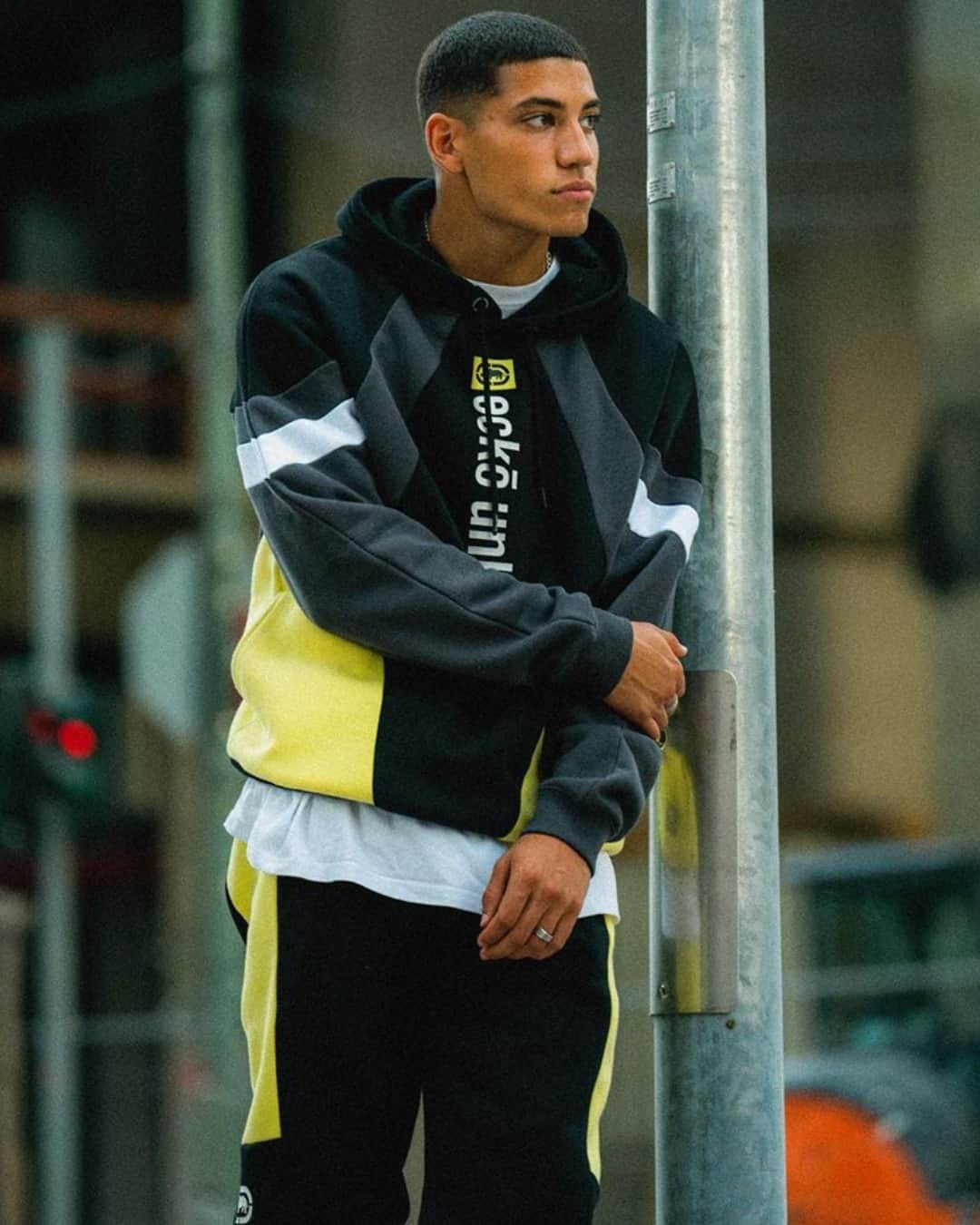 エコーレッドのインスタグラム：「Fit check✔️ @defshop」