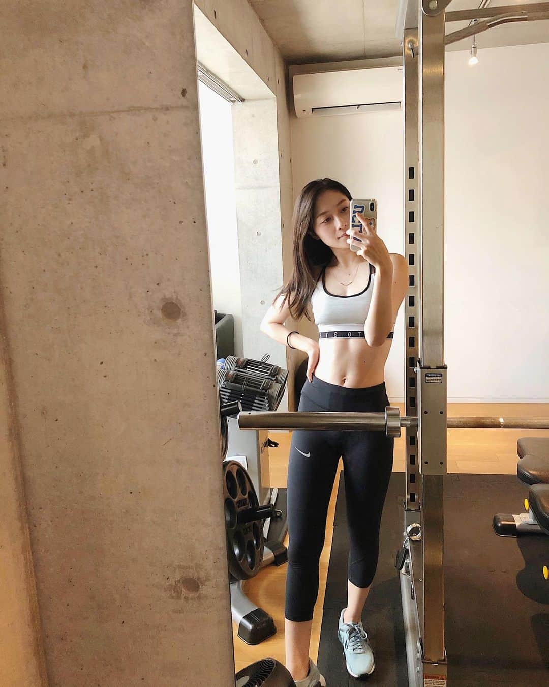 熊谷江里子さんのインスタグラム写真 - (熊谷江里子Instagram)「トレーニングはキツいけど達成感あるから好き🔥 でもランニングは昔から苦手なんですよね〜。。軽めのだったら朝早く起きて走ってますよ🏃‍♀️」10月25日 20時22分 - eriko___kumagai