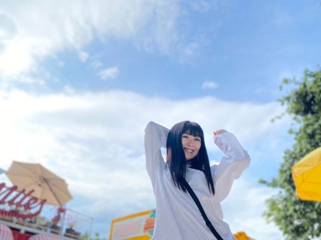 伊豆田莉奈さんのインスタグラム写真 - (伊豆田莉奈Instagram)「☀️Good Morning Sunday☀️ ขอให้วันนี้เป็นวันที่ดีนะคะทุกคน♪♪  皆さん素敵な１日を♪♪  #izurinacgm48 #伊豆田莉奈 #いずりな #cgm48」10月25日 11時51分 - rina.cgm48official