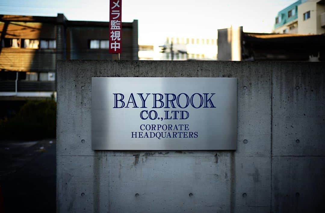 remi_relief_officialのインスタグラム：「.  土曜日はBaybrookさんの熊本officeへ。  このコロナ禍の中、 各店舗の店長様、スタッフ様、 部長様、次長様、沢山の方に お集まり頂き本当に有難う御 座いました。  #baybrook #baybrookkumamoto #remirelief」