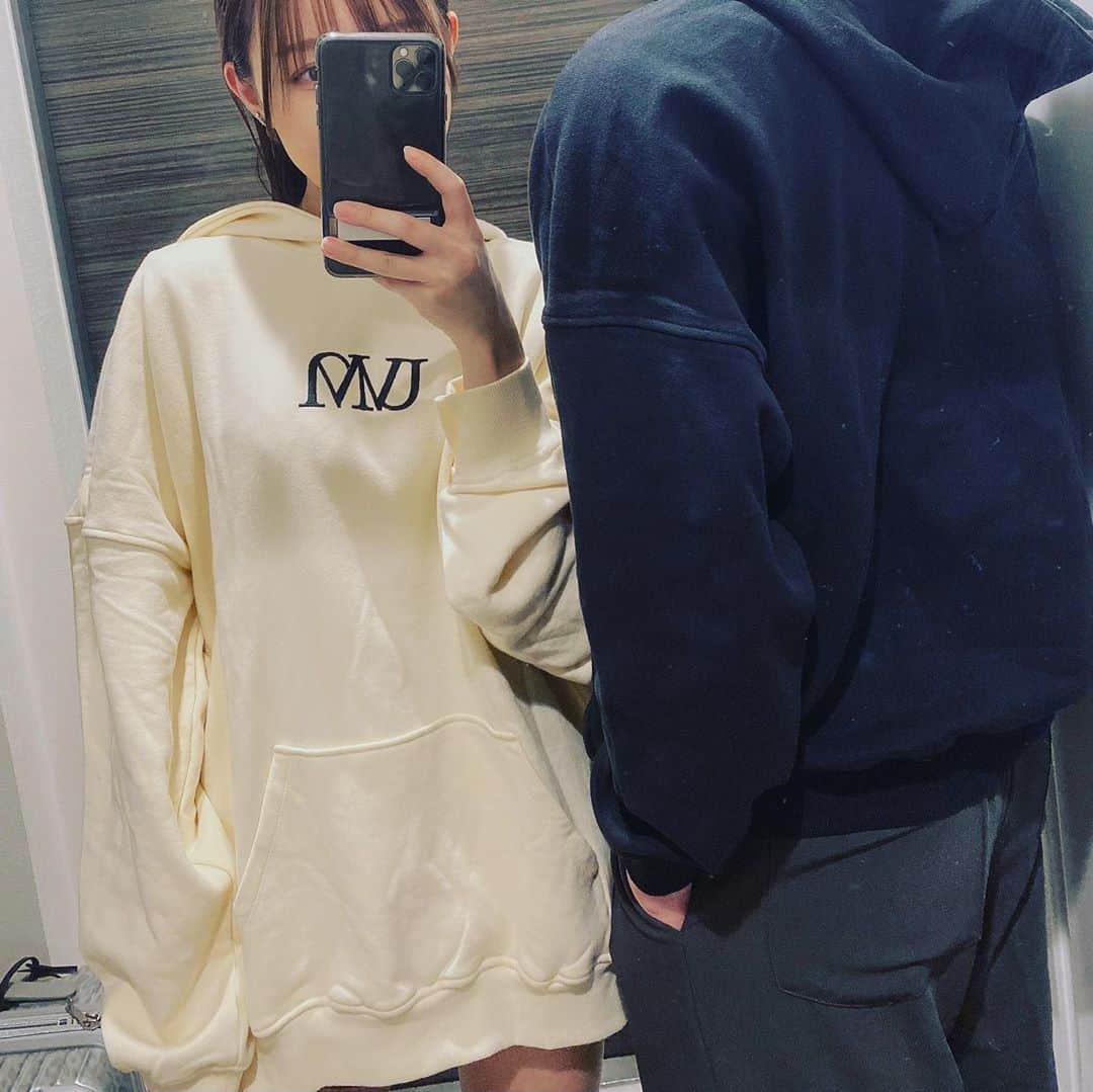 歩乃華（ほのらん）のインスタグラム：「もらってから2人とも気に入ってめっちゃ着てる笑」