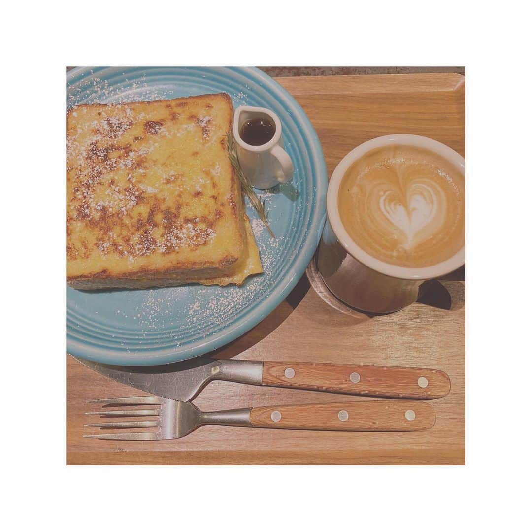 小泉里紗さんのインスタグラム写真 - (小泉里紗Instagram)「makan pagi hari ini‎ 𓌉◯𓇋」10月25日 14時28分 - risa_kizm