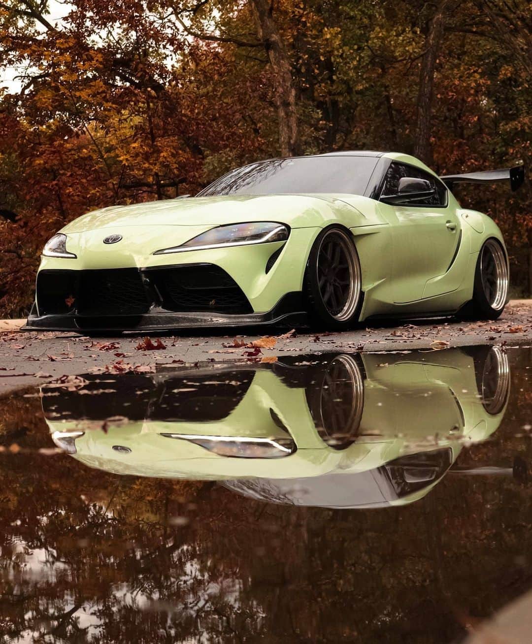 Kik:SoLeimanRTさんのインスタグラム写真 - (Kik:SoLeimanRTInstagram)「Thoughts on this color?  Photo via: @supra_dang   #Toyota #Supra」10月25日 15時47分 - carinstagram