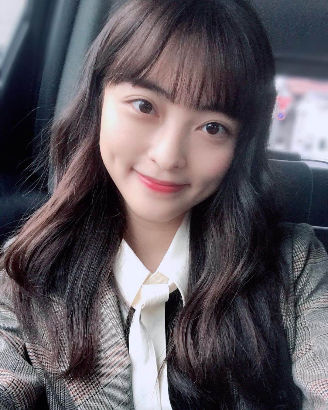 斉藤瑞季のインスタグラム：「早起き続いておりまして、なぜか腰痛です。笑 来月は遠くにいる友達に会いに行けるから それまで頑張りまっせ〜😊」