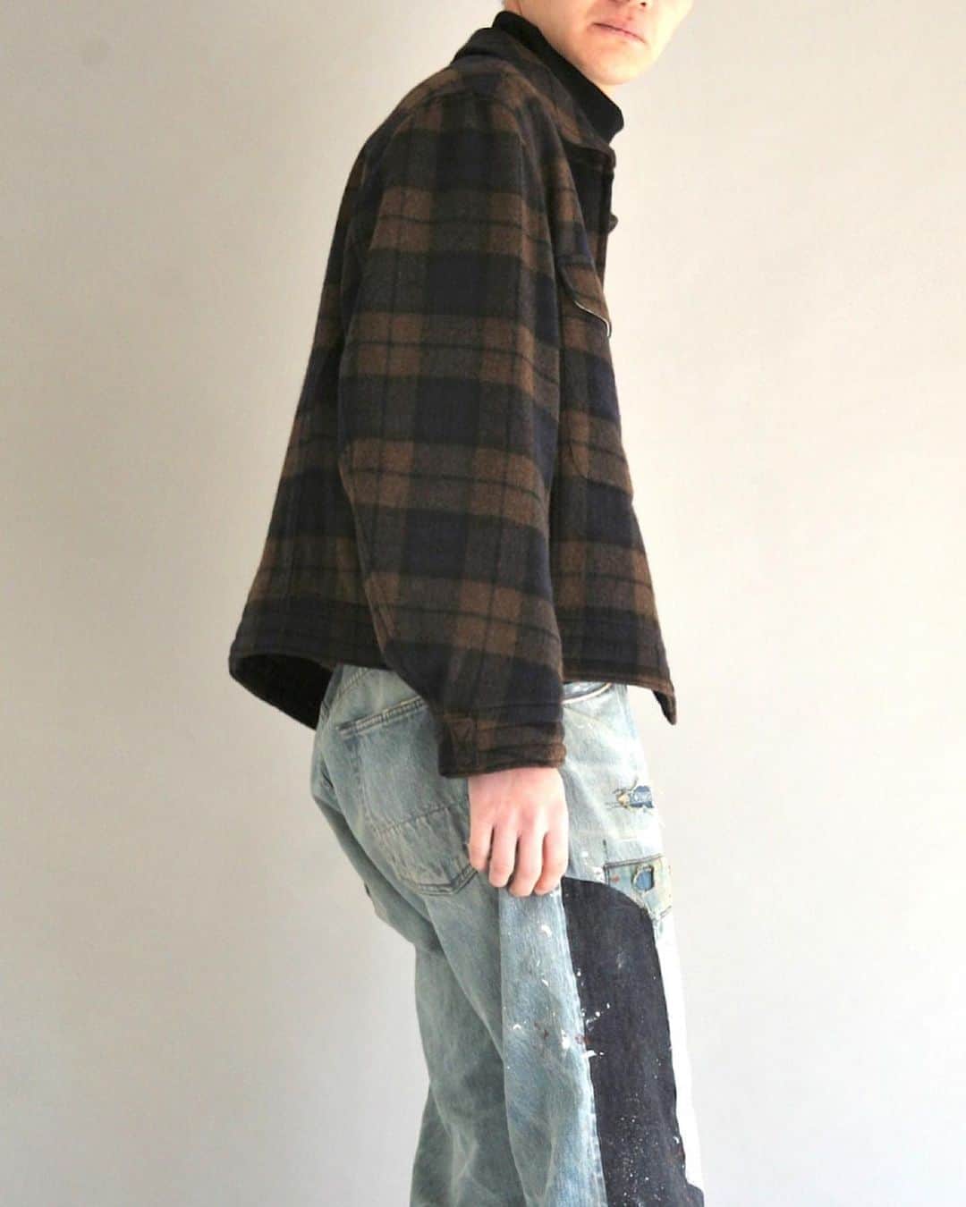のインスタグラム：「. . . . AN080 WOOL CHECK FLIGHT JACKET BROWN . . . @anachronorm262 . . . @balanceokayama @anachronorm_context_gallery @frolic_hmr_ @tribeca_shimane @sambanatural @flovelmentstore . . . #anachronorm #contextgallery #nakameguro #balanceokayama #okayama」