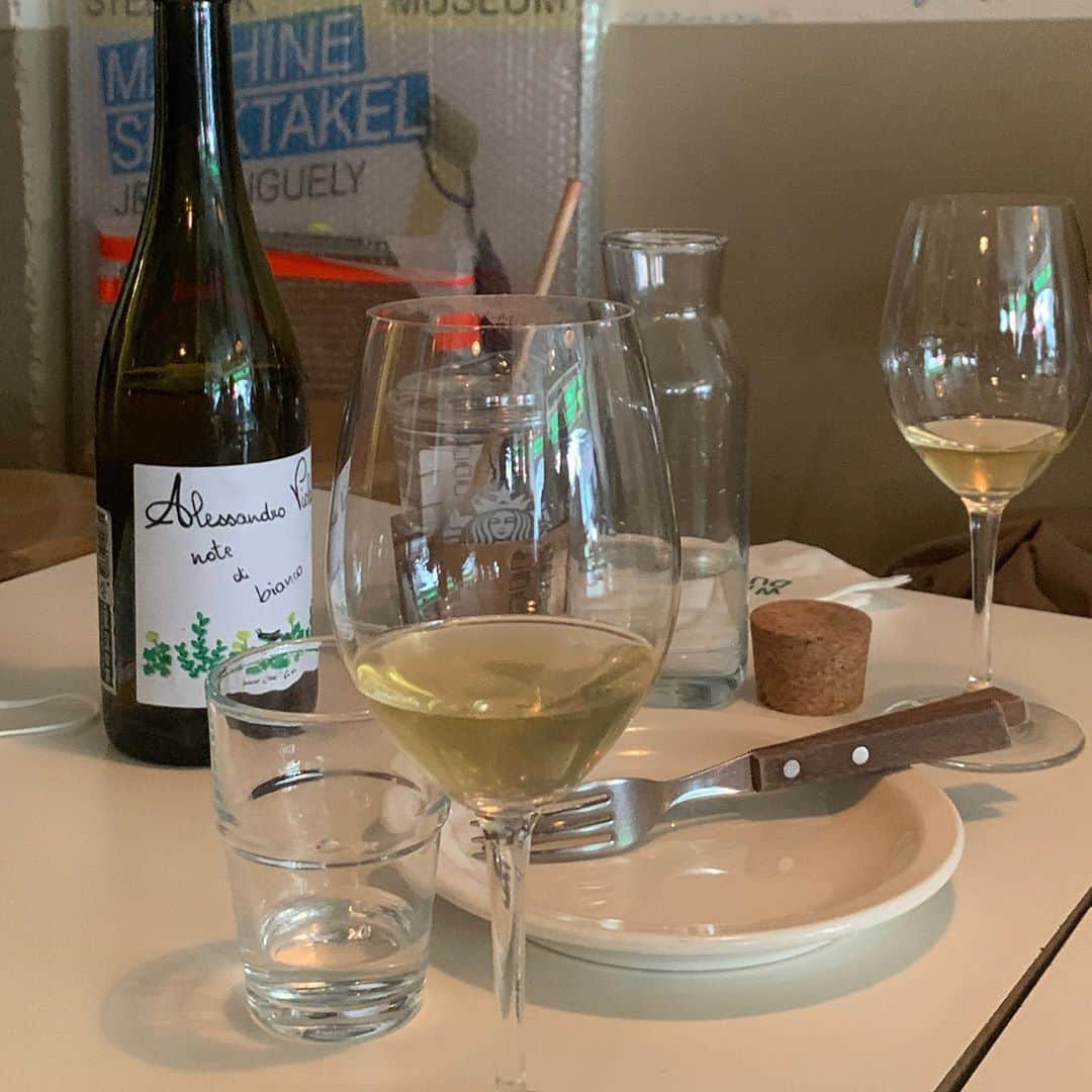 パク・ソラのインスタグラム：「우리끼리 뒷풀이?🥂」