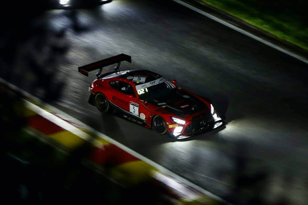 Mercedes AMGさんのインスタグラム写真 - (Mercedes AMGInstagram)「A long night of challenging racing is over at the @circuit_spa_francorchamps! There are still a few more hours to go for our teams with the Mercedes-AMG GT3s. Impressions from the remarkable 2020 @total24hoursofspa 📸  @akkaaspteam @hauptracingteam @htpmotorsport / @winwardracing @jpmotorsportofficial @madpanda_motorsport @ramracingcom @sps_performance #AMGGT3 #MercedesAMG #24hAMG #Spa24H #GTWorldChEu #IntGTC #10YearsAMGCustomerRacing」10月25日 17時59分 - mercedesamg