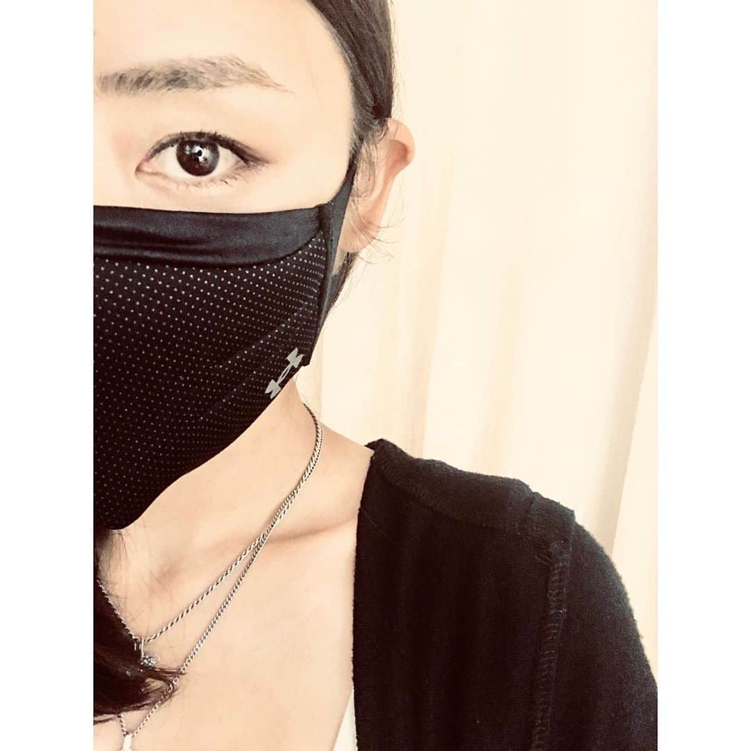 片山萌美さんのインスタグラム写真 - (片山萌美Instagram)「今日も今日とてアンダーアーマーマスク。  #アンダーアーマー #moemikatayama」10月25日 18時28分 - moet_mi