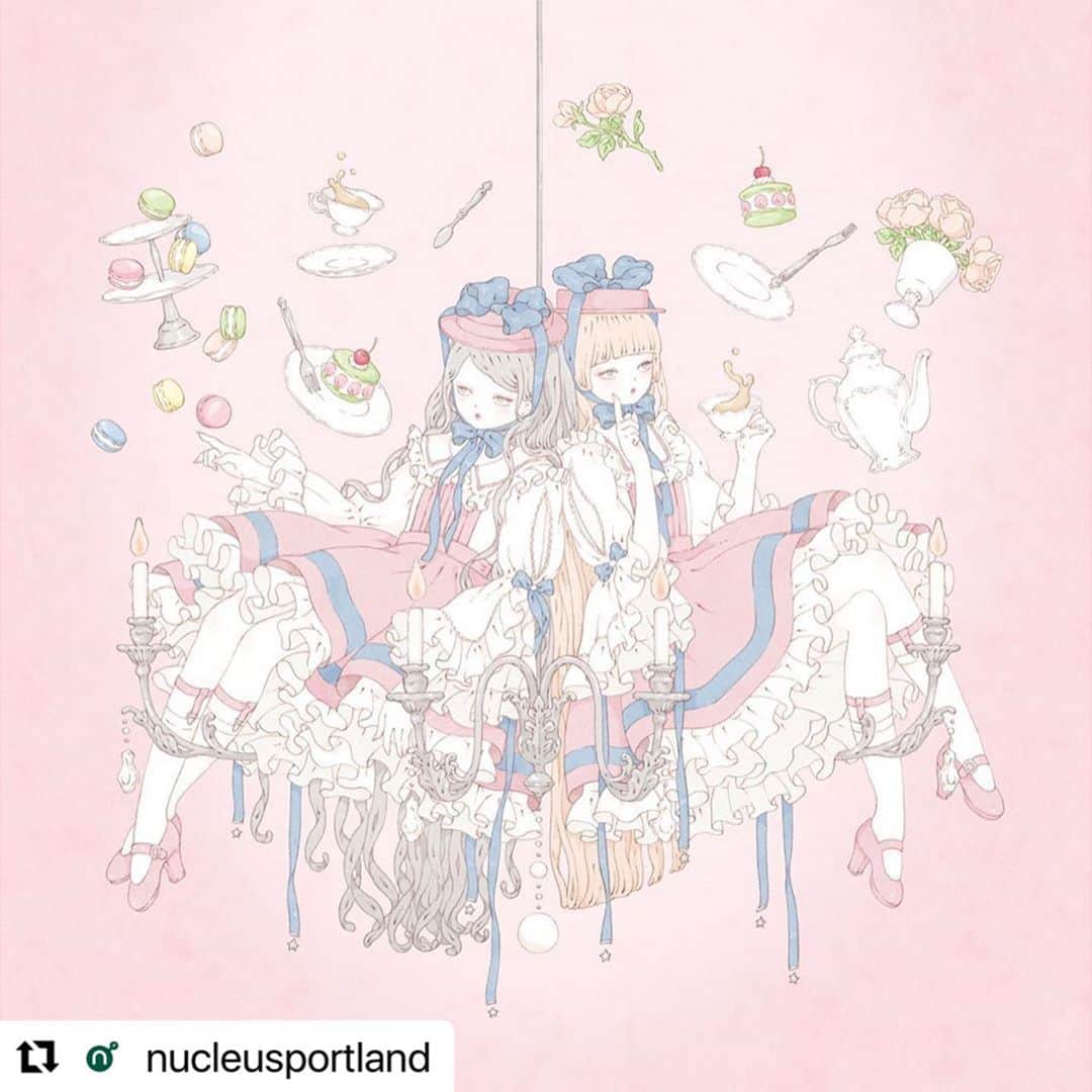 今井キラのインスタグラム：「#Repost @nucleusportland with @make_repost ・・・ 👋 We’re open today from 12pm-4pm. Be sure to catch @kiraimai’s Print Show and Smitheone’s Solo in the main gallery.  . Kira Imai’s prints will also be available online today around 6pm pacific time at nucleusportland.com . Artwork shown: “Magic and Tea” by Kira Imai」