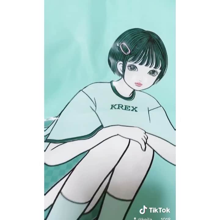 のインスタグラム：「@krex_official さん オリジナルコラボパーカーの こんな感じだよ〜😊💜  中の生地もすごく暖かくて、気持ちいい♪ とっても可愛くなってます🤍  #krex #ファッション#パーカーコーデ」
