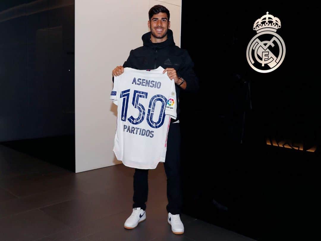 マルコ・アセンシオのインスタグラム：「Un orgullo haber jugado 150 partidos con la camiseta del @realmadrid . La historia continúa... ⚽️🤍   Proud to have played 150 matches with the @realmadrid shirt. The story continues... ⚽️🤍」