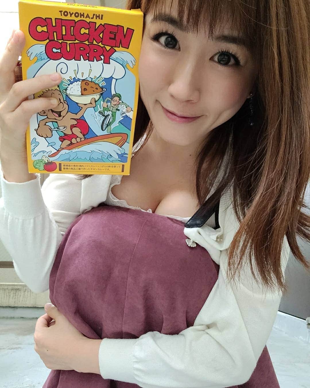 ようこさんのインスタグラム写真 - (ようこInstagram)「いつ撮ったのか忘れたシリーズ🤣﻿ ﻿ ﻿ 明日からの一週間も素敵な一週間になりますように😊😊﻿ ﻿﻿ ﻿﻿ ﻿﻿ ﻿﻿ ﻿﻿﻿ ﻿﻿﻿﻿﻿﻿﻿﻿﻿﻿﻿﻿﻿﻿﻿﻿﻿﻿ 17ライブというライブ配信アプリをしています❤️﻿﻿﻿﻿﻿﻿﻿﻿﻿﻿﻿﻿﻿﻿﻿﻿﻿﻿ アプリをダウンロードしていただいて﻿﻿﻿﻿﻿﻿﻿﻿﻿﻿﻿﻿﻿﻿﻿﻿﻿﻿ ようこ❤️🌸❤️🌸﻿﻿﻿﻿﻿﻿﻿﻿﻿﻿﻿﻿﻿﻿﻿﻿﻿﻿ と検索していただくと見れます✨﻿﻿﻿﻿﻿﻿﻿﻿﻿﻿﻿﻿﻿﻿﻿﻿﻿﻿ 19時頃から配信してます。﻿﻿﻿﻿﻿﻿﻿﻿﻿﻿﻿﻿﻿﻿﻿﻿﻿﻿ おうち時間にぜひ🤭﻿﻿﻿﻿﻿﻿﻿﻿﻿﻿﻿﻿﻿﻿﻿﻿﻿﻿ #ライブ配信#配信﻿﻿﻿﻿﻿﻿﻿﻿﻿﻿﻿﻿﻿﻿﻿﻿﻿﻿ #アプリ#17ライブ﻿﻿﻿﻿﻿﻿﻿﻿﻿﻿ ﻿﻿﻿﻿﻿﻿﻿﻿﻿﻿ #グラビア#インスタグラビア﻿﻿﻿﻿﻿﻿﻿﻿#綺麗になりたい﻿﻿﻿﻿﻿﻿﻿ #セクシー#sexy#笑顔#ダイエット﻿﻿﻿﻿﻿﻿﻿﻿﻿﻿﻿﻿﻿﻿﻿﻿﻿﻿ #diet#美容#美容好きな人と繋がりたい﻿﻿﻿﻿﻿﻿﻿﻿﻿﻿﻿﻿﻿﻿﻿ #お尻#尻#hip#インフルエンサー」10月25日 21時33分 - 0606yoko