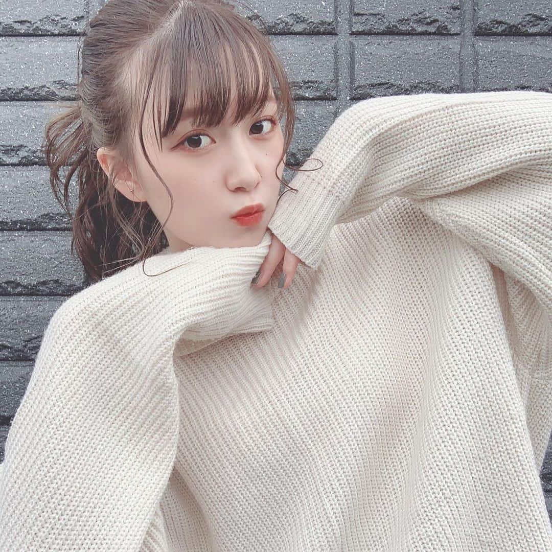 遠藤みゆさんのインスタグラム写真 - (遠藤みゆInstagram)「髪染めたお話っっ☺︎ . ポニーテールがすごく可愛くて お気に入りです♪ . #ヘアカラー #初 #インナーカラー #いつもありがとうございます」10月25日 21時42分 - endoomiyu