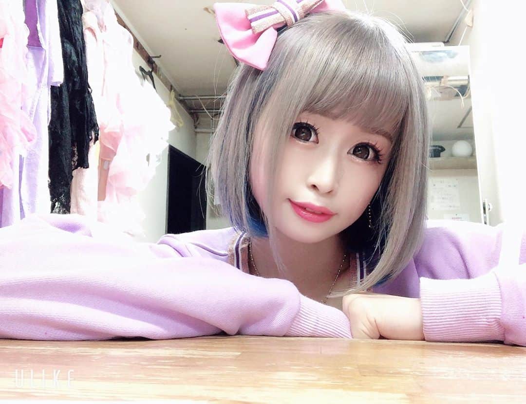 前田のののインスタグラム：「本日も新宿ニューアートたくさんありがとうございます◡̈  もう中日ーーーー！  明日から平日 たのしんでいきましょ〜❤  まってます✩.*˚  #前田のの  #新宿ニューアート  #ストリップ劇場」