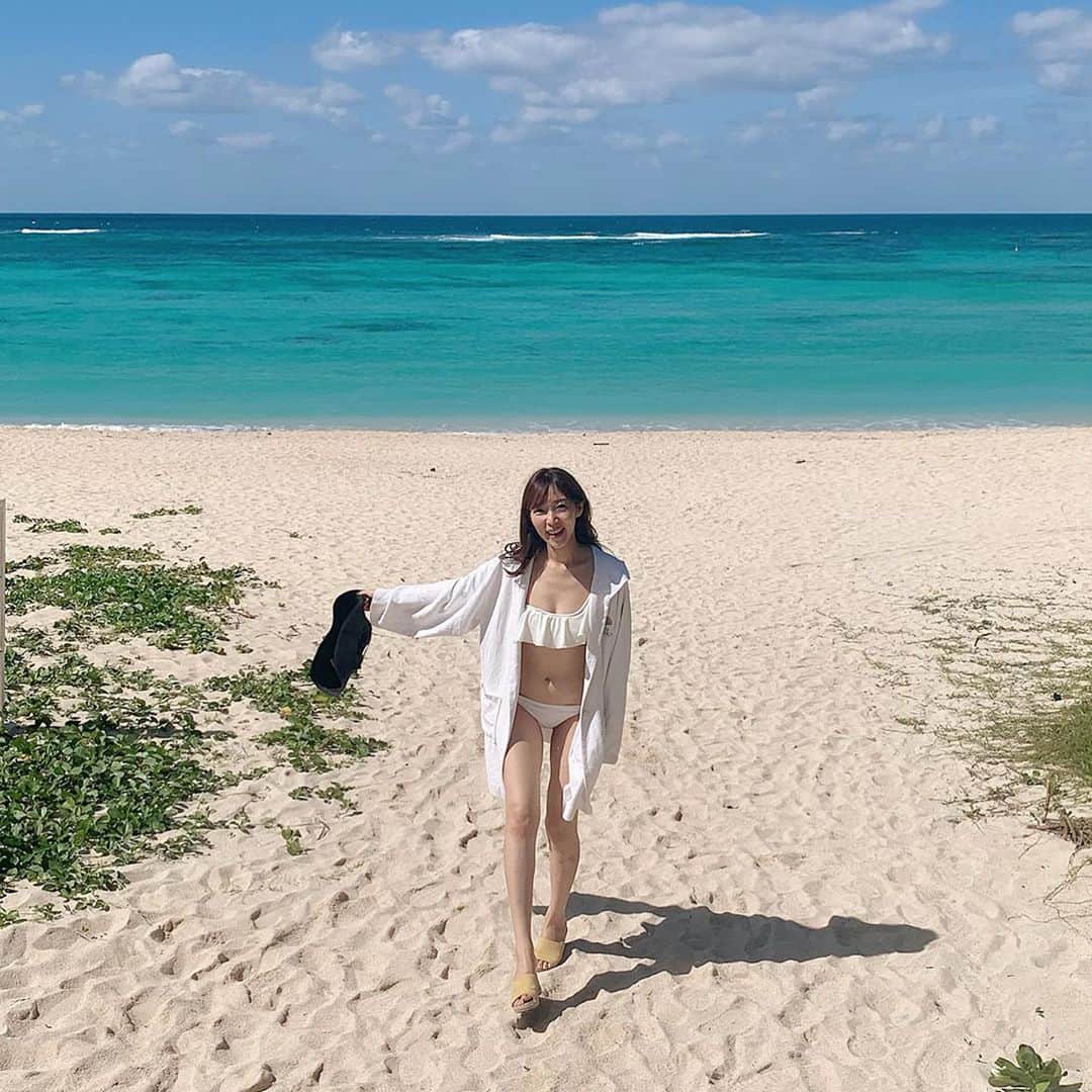 小野澤玲奈のインスタグラム：「夏休み  おわり…😴  明日からまた新しい気持ちで 無理せず健康に  膝から血が出るくらいはしゃぎました… (とっくに30代なのに☺️)  #夏休み #海 #ブセナテラス」