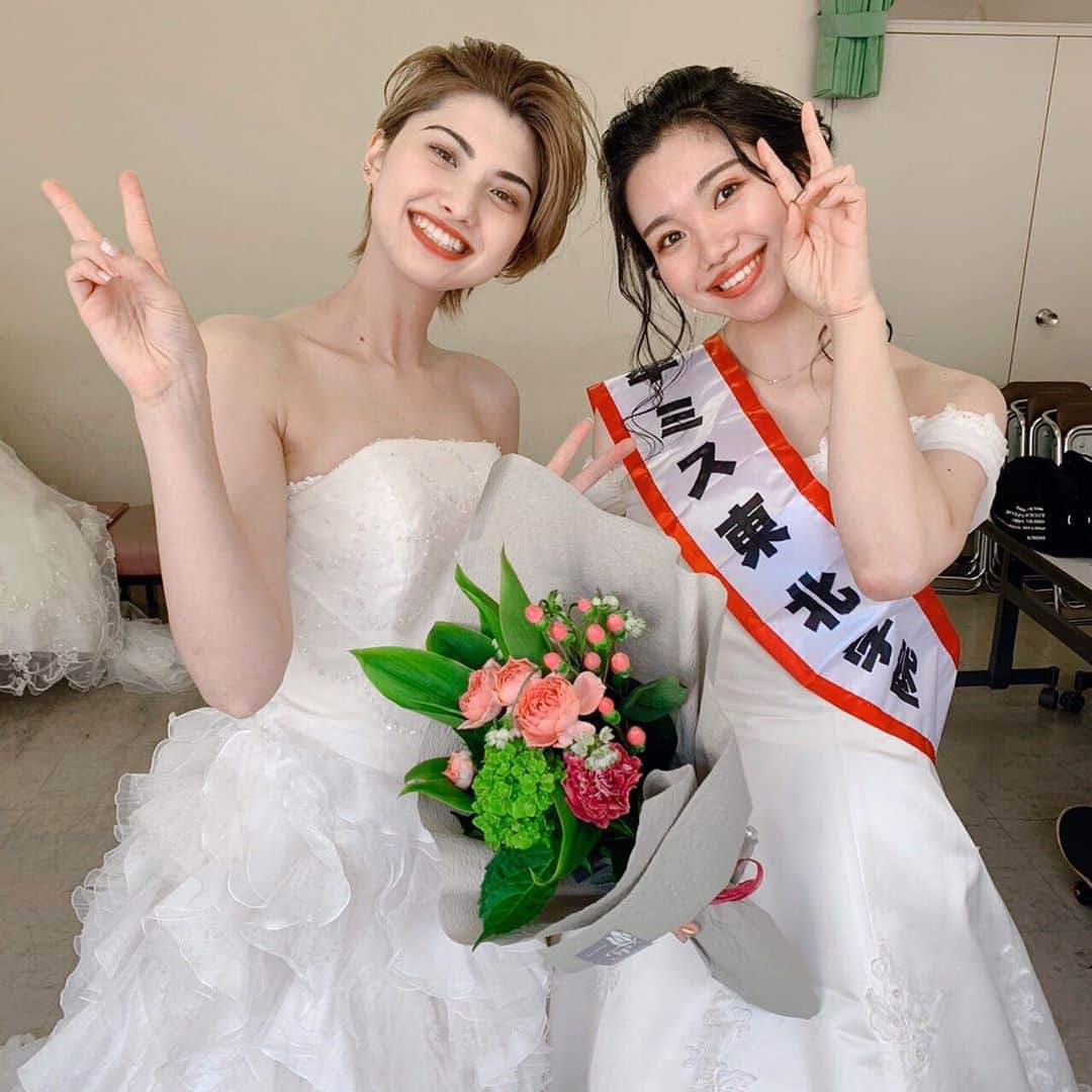 のインスタグラム：「. 更紗さん、琴音さん、もえちゃん、愛花ちゃんに 出会えて仲良くなれたのが心の底から嬉しい、、、 5人でいるときの空気感がすごく好き！！ . 来月会うの楽しみ✊🏻早く会いたい〜〜！！！」