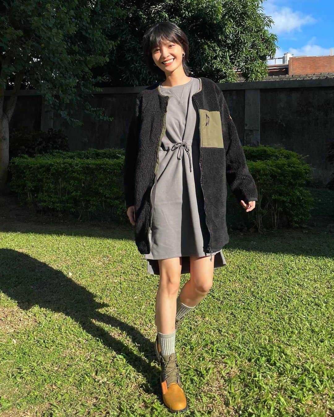 吳子霏（Ellen Wu）のインスタグラム：「﻿ 曬一曬，走一走(*☻-☻*)﻿ ﻿ @timberland_taiwan @timberland ﻿ #NatureNeedsHeroes #Earthkeepers﻿ #再生物料製成 #永續環保」