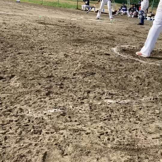 のインスタグラム：「今日はソフトボールの試合に参加😊  タイミングとるの難しかったです😁  2018年の二軍戦で打った振りのヒットでした😄やっぱりヒットは嬉しいですね😜  #ソフトボール #ユニホーム #ファイターズ似」