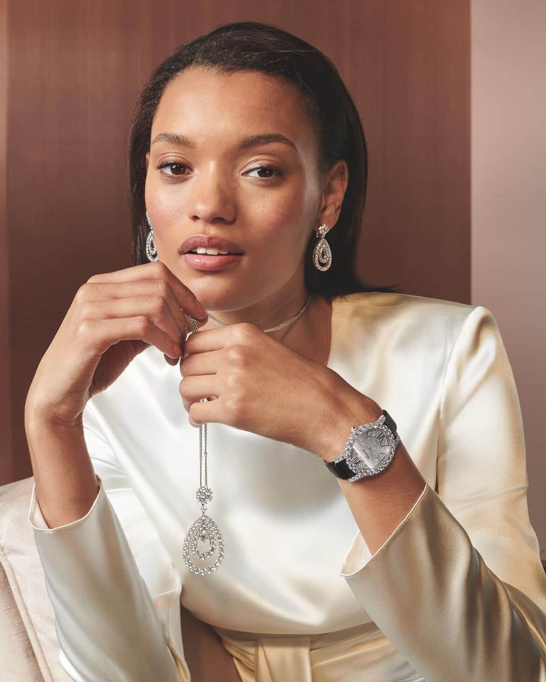 Saks Fifth Avenueのインスタグラム：「More is more this season when it comes to diamonds. Look to @chopard's timeless, wear-forever pieces.」