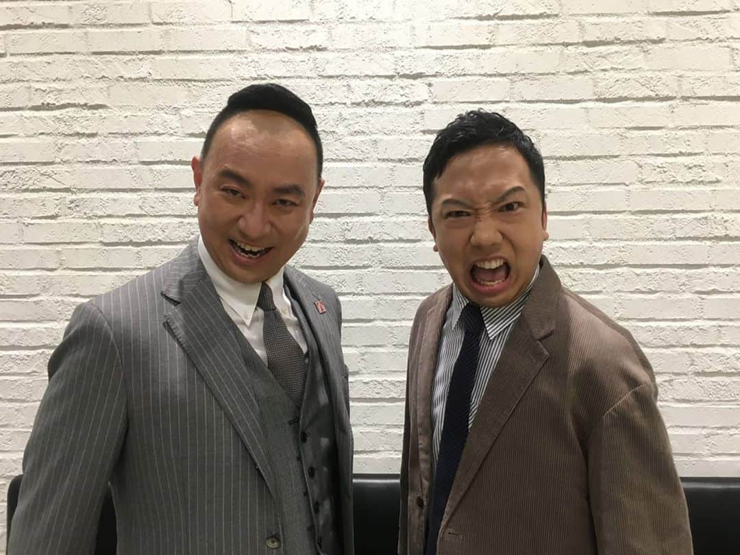 レイザーラモンRGさんのインスタグラム写真 - (レイザーラモンRGInstagram)「猿之助さんと詫びろ詫びろ詫びろ詫びろー！「行列のできる法律相談所」ありがとうございました！ 来週もたくさんモノマネしてテレビに出てしまいます…まことに…あい…すいませんでした…！」10月25日 23時22分 - rgrazorramon