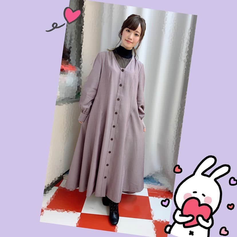 直田姫奈さんのインスタグラム写真 - (直田姫奈Instagram)「今日の衣装は、お友だちが働いているお店でコーディネートしてもらいました🎀 実際に友だちが店員さんしてるってなると、見てみたいけどちょっといつもと違う顔が見れてドキドキするってあるよね。 . という話は置いといて、、、 本日は #kbf さんのお洋服です✨ めっちゃかわいいし、綺麗でさすがナイスセンス！ めっちゃコテコテの関西弁で接客してくれた☺️関西にいた気分〜 またコーディネートしてもらうんだ〜！ . その友だちにね、もっとインスタ更新しなさいって愛ある叱咤をいただいたので、これからもうちょっとだけ、もうめっちゃちょっとだけ、がんばることにするね。笑 インスタの機能もいろいろ細かく教えてもらったので！笑 がんばるぞ〜！気持ちだけは毎日更新してるぞ〜！それだけで満足〜！ . . ということで、おやすみなさい。 #今日のコーデ #いい感じ #さすが #友だち #ありがとう」10月25日 23時33分 - hinahinyan_official