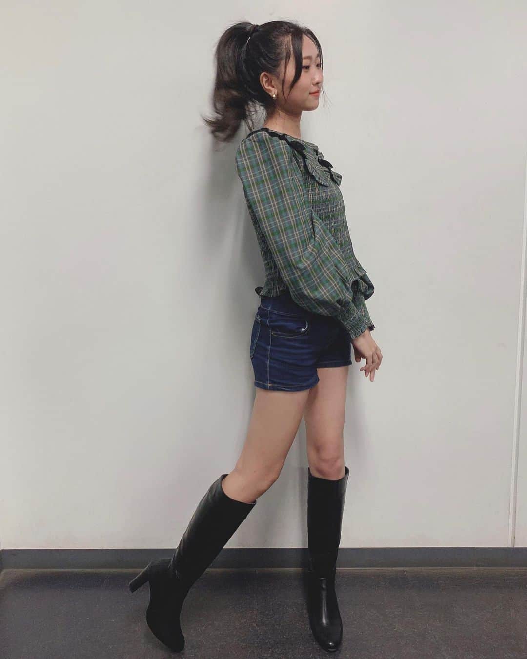 古澤愛さんのインスタグラム写真 - (古澤愛Instagram)「. 今日のお洋服のタグ付けです🏷✔️」10月25日 23時25分 - furusawa_mana.ngt48