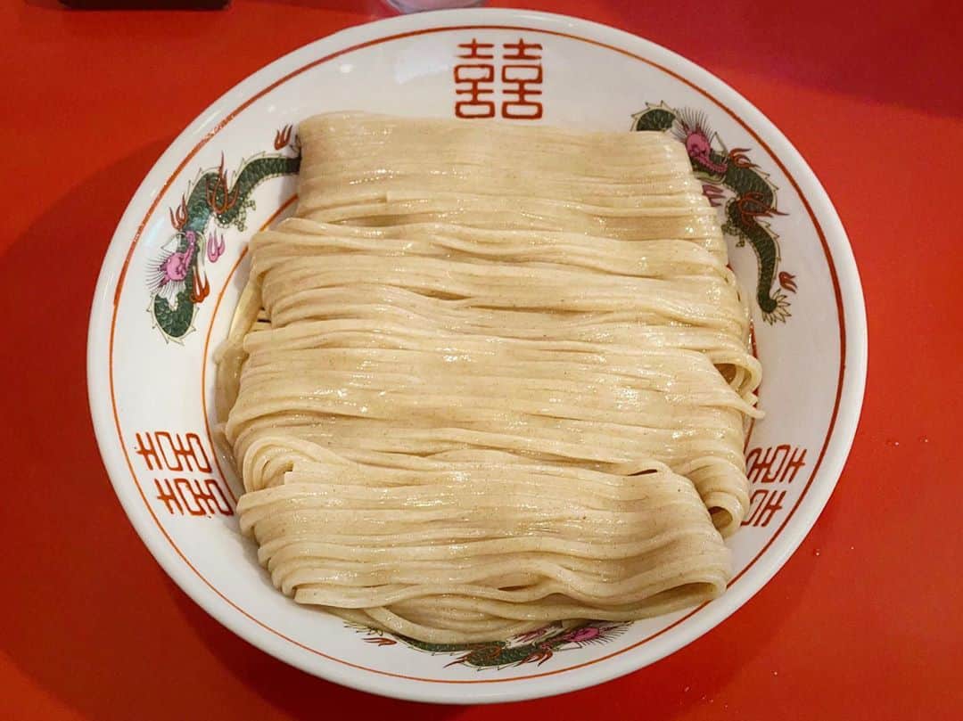 岸田メルのグルメインスタ