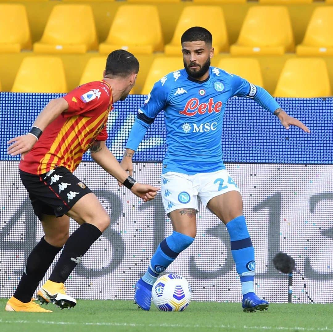 SSCナポリさんのインスタグラム写真 - (SSCナポリInstagram)「📸 Gli scatti del primo tempo ⚽️ #BeneventoNapoli 1-0 (HT)  💙 #ForzaNapoliSempre」10月25日 23時59分 - officialsscnapoli