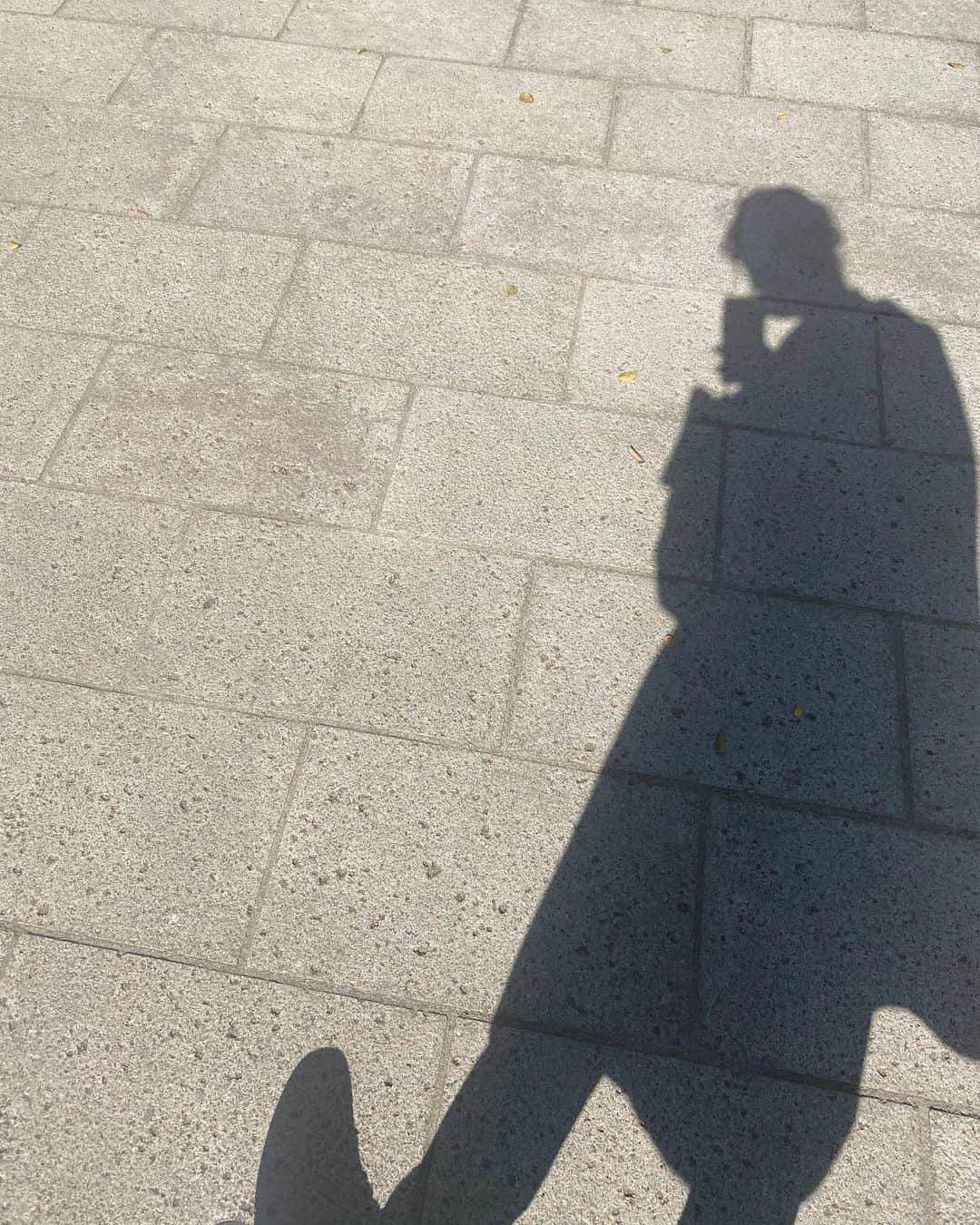 ジヒョン さんのインスタグラム写真 - (ジヒョン Instagram)「☀️  힘들어도 감사하기.  모든순간 날 사랑하기  이 두가지만 기억하면」10月26日 0時52分 - jihyunilovee