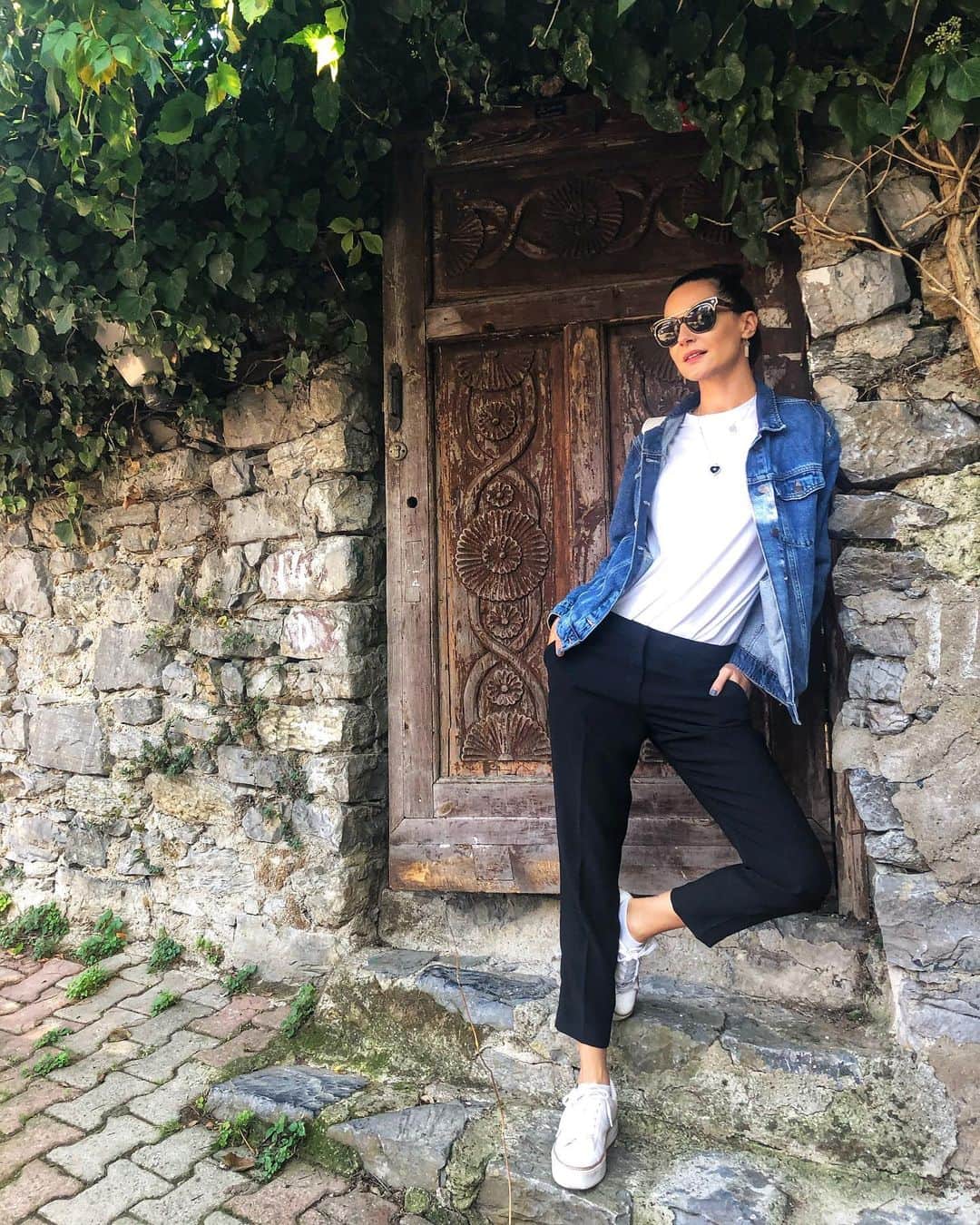 Sedef Avciのインスタグラム：「🍃」