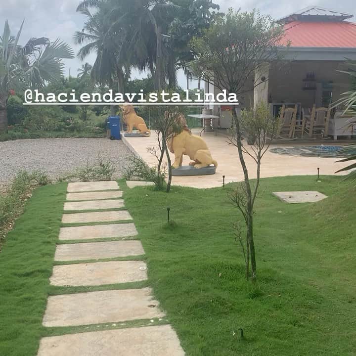ジョーダン・ノルベルトのインスタグラム：「@haciendavistalinda」