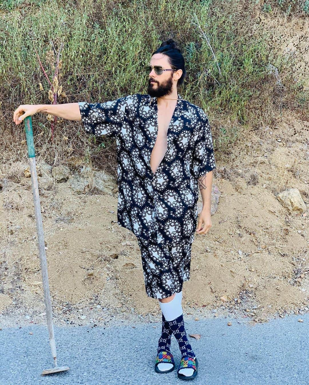 ジャレッド・レトさんのインスタグラム写真 - (ジャレッド・レトInstagram)「🖤 @gucci」10月26日 2時18分 - jaredleto