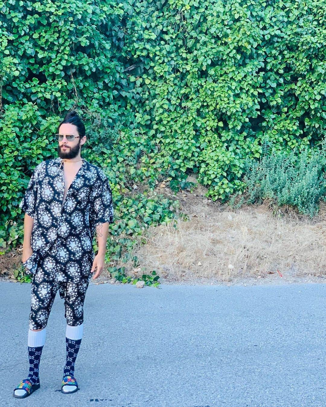 ジャレッド・レトさんのインスタグラム写真 - (ジャレッド・レトInstagram)「🖤 @gucci」10月26日 2時18分 - jaredleto