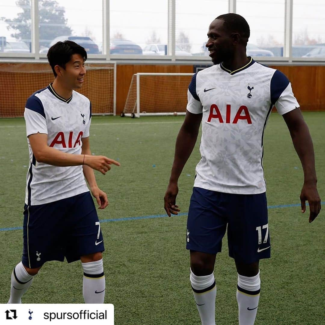 ムサ・シソコさんのインスタグラム写真 - (ムサ・シソコInstagram)「My Son and me 🤝 #MS17 #COYS」10月26日 2時13分 - moussasissokoofficiel