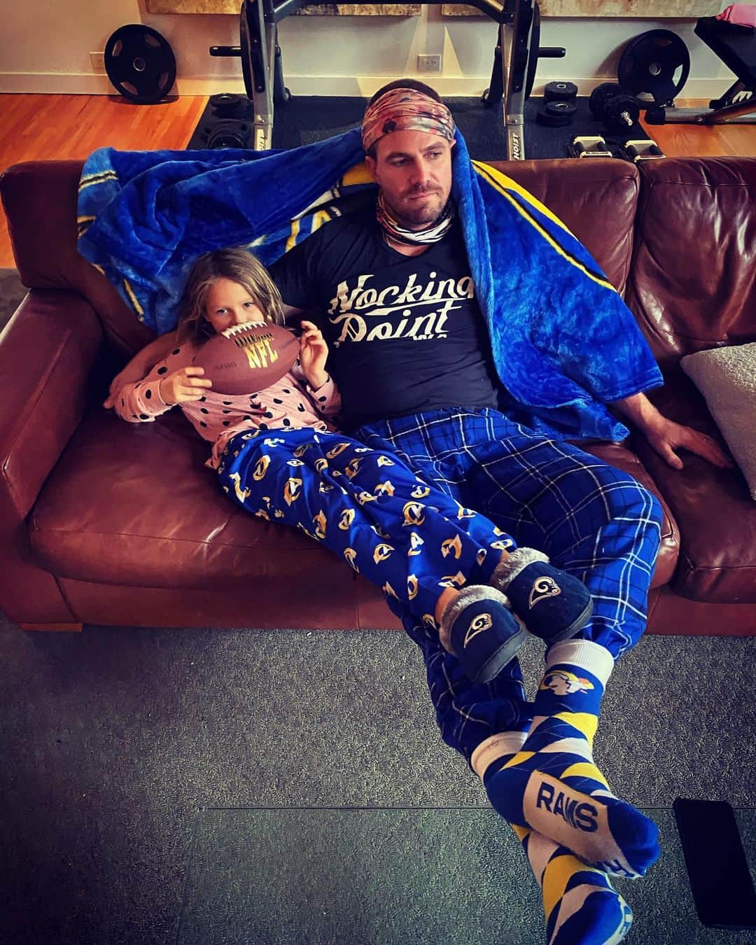 スティーヴン・アメルのインスタグラム：「Sunday.」
